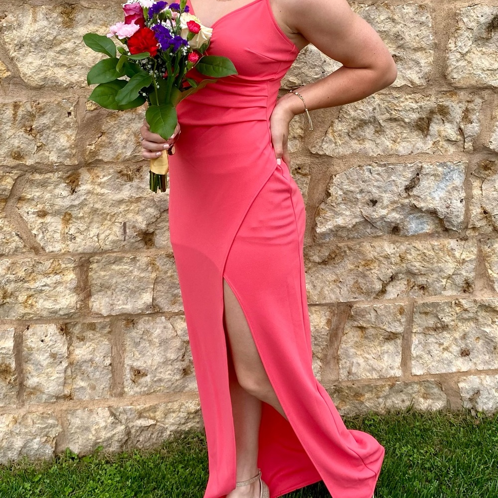 Windsor prom dress pink coral medium